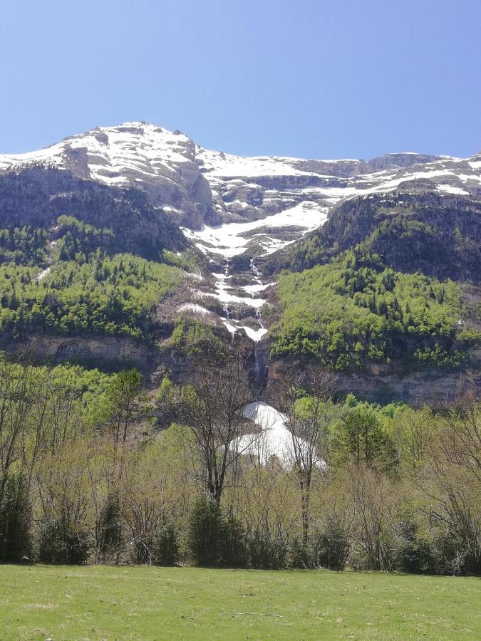 Apartamento El Fenal De Turmo Casa Rural "El Capricho De Nieves" Laspuña Exterior foto